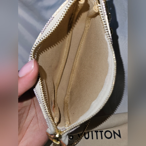 LOUIS VUITTON Damier Azur Mini Pochette - Picture 7 of 8